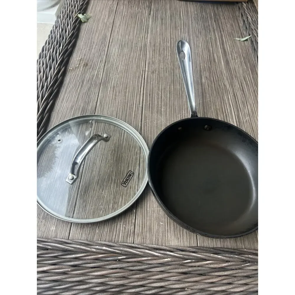 All-Clad HA1 Hard Anodized Nonstick 8 Inch Fry Pan Skillet Black. Viking Lid